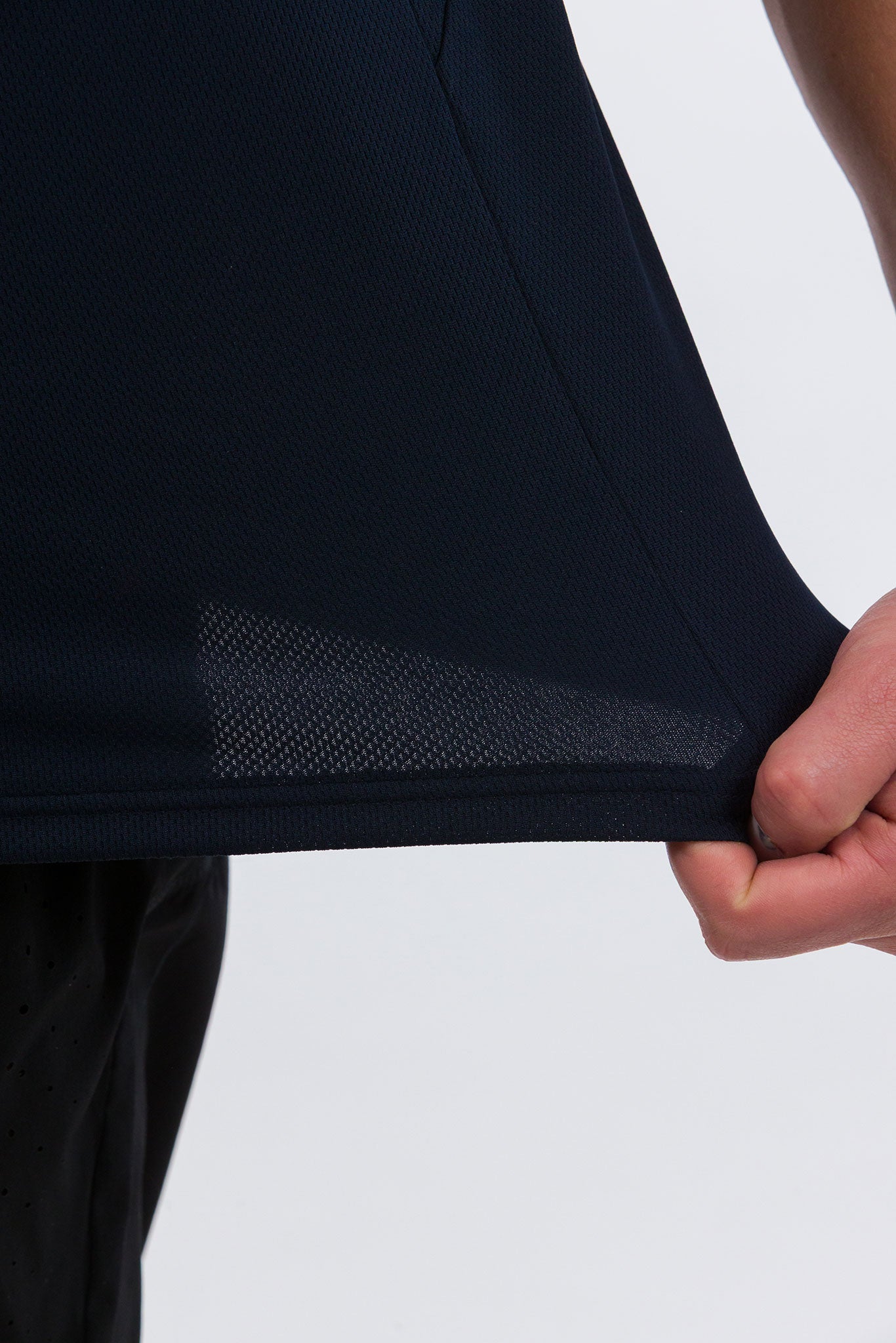 LONGE UOMO T-SHIRT MEZZA MANICA IN MESH - (BOX ASS. 10 PZ)