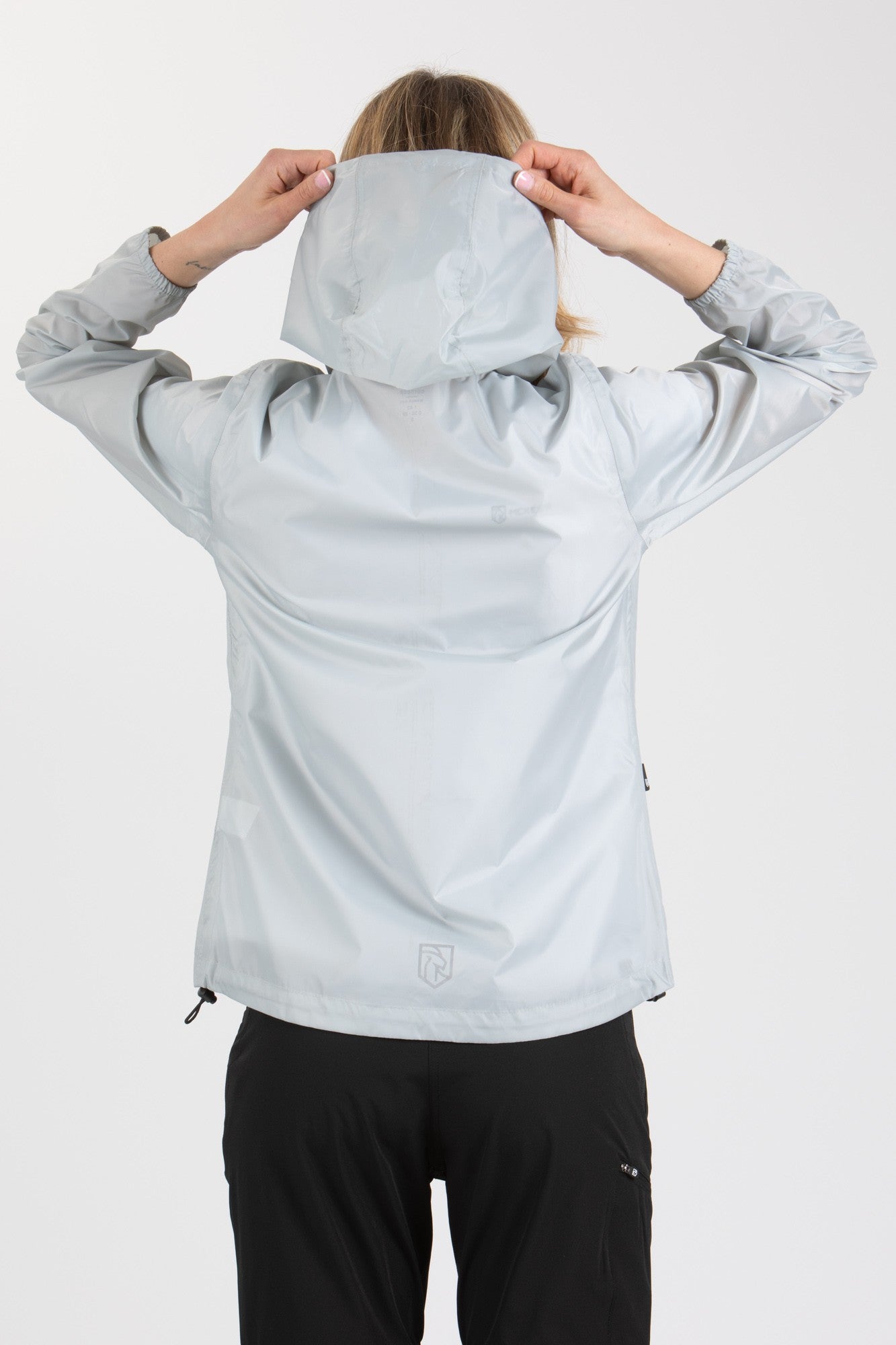 CERVINO DONNA GIACCA ANTIPIOGGIA TERMONASTRATA