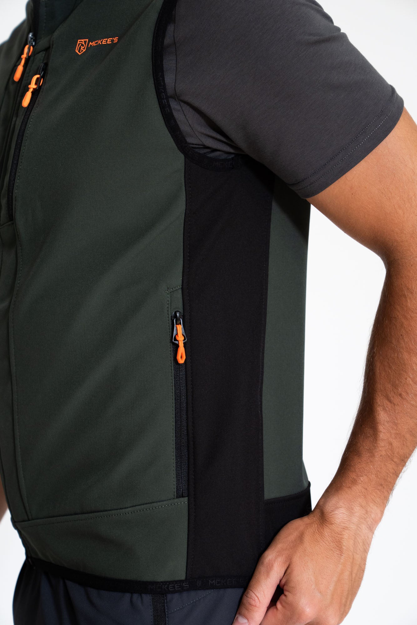 BARU UOMO SMANICATO IN SOFT SHELL ESTIVO