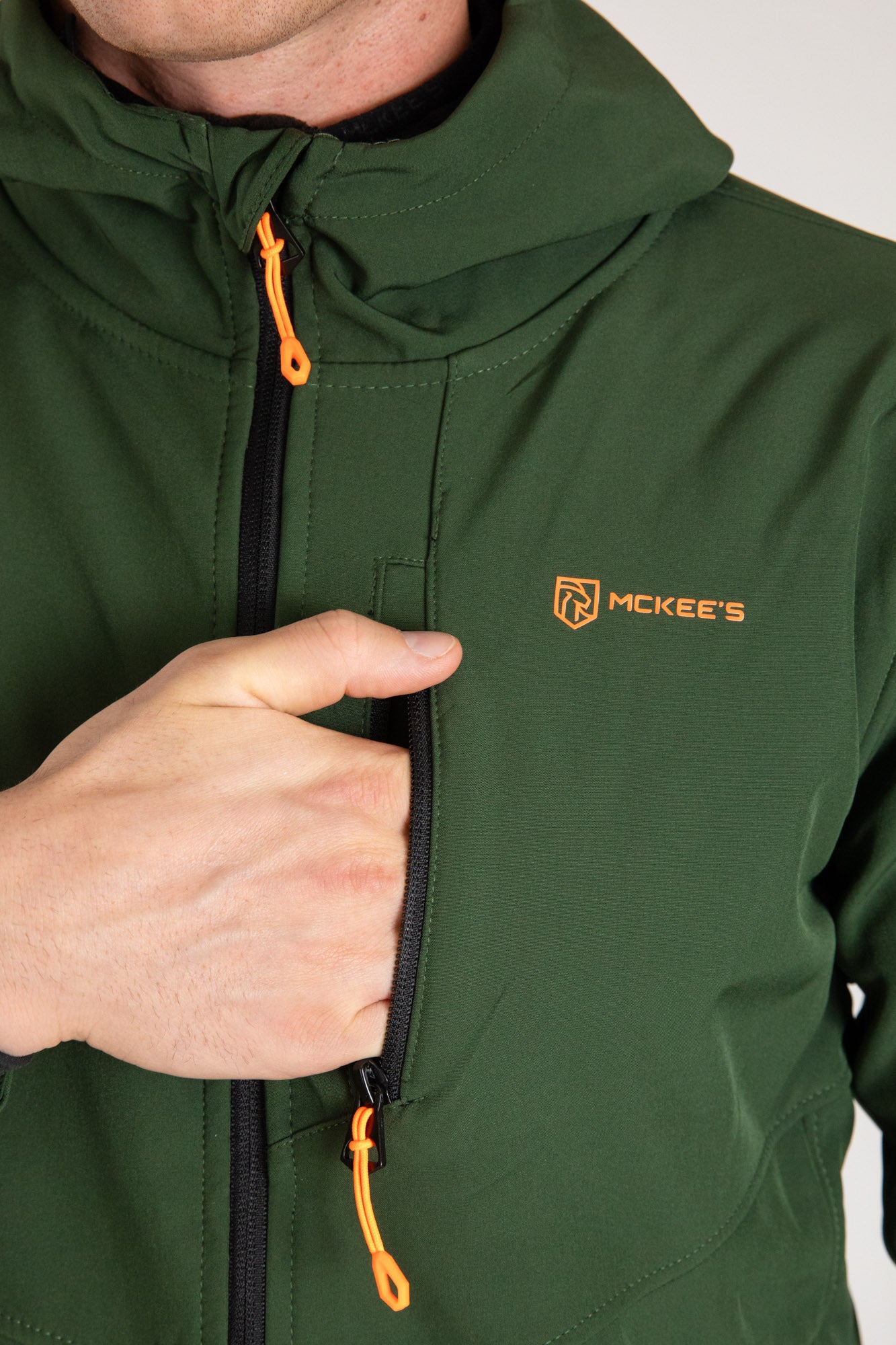 DRY UOMO GIACCA IN SOFT SHELL CON CAPPUCCIO